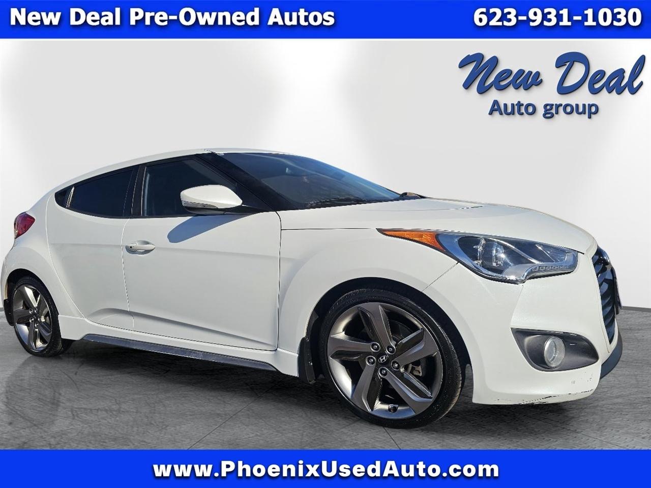 Hyundai Veloster Base 2013