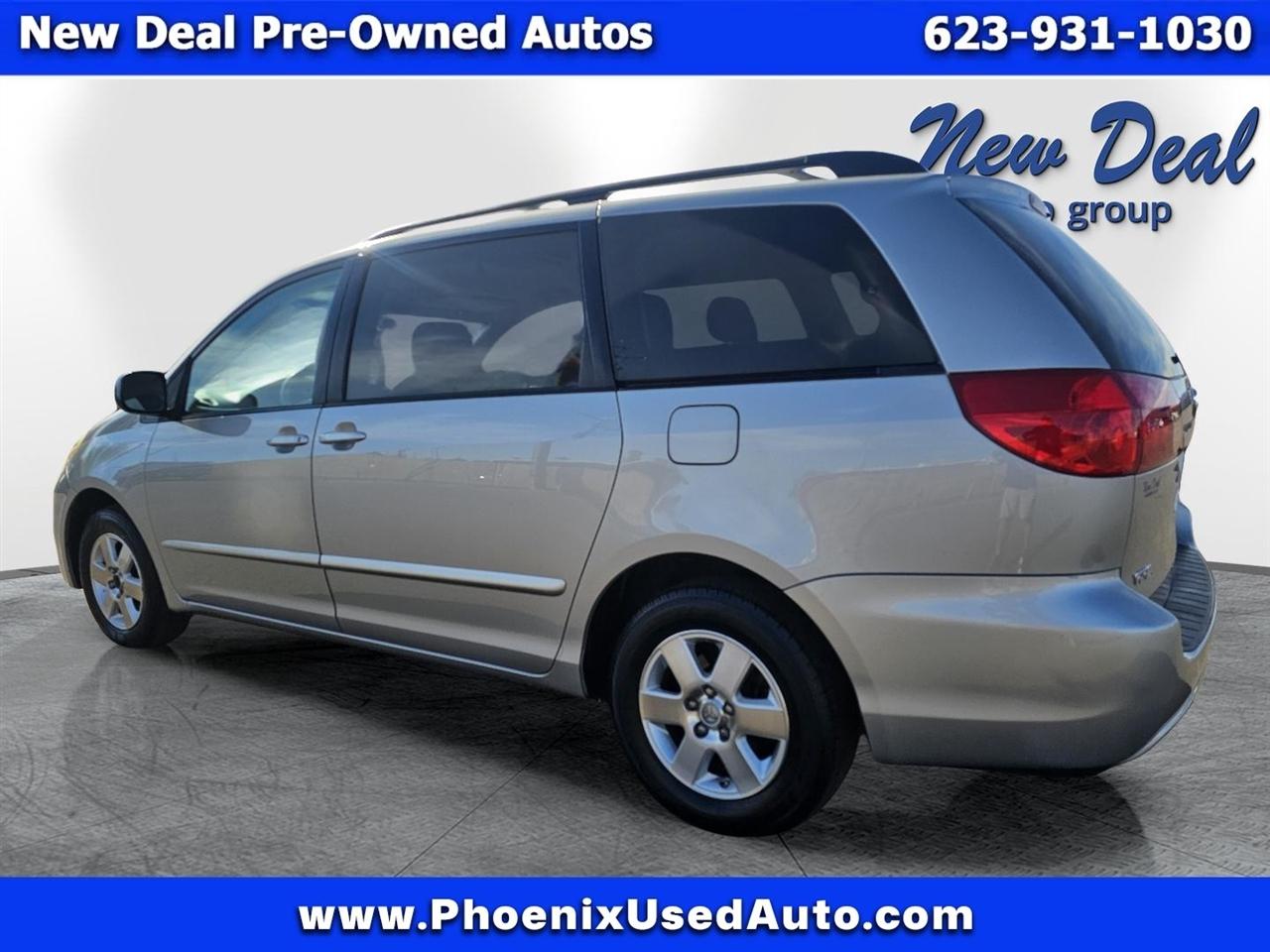 Toyota Sienna LE FWD 8-Passenger Seating 2008