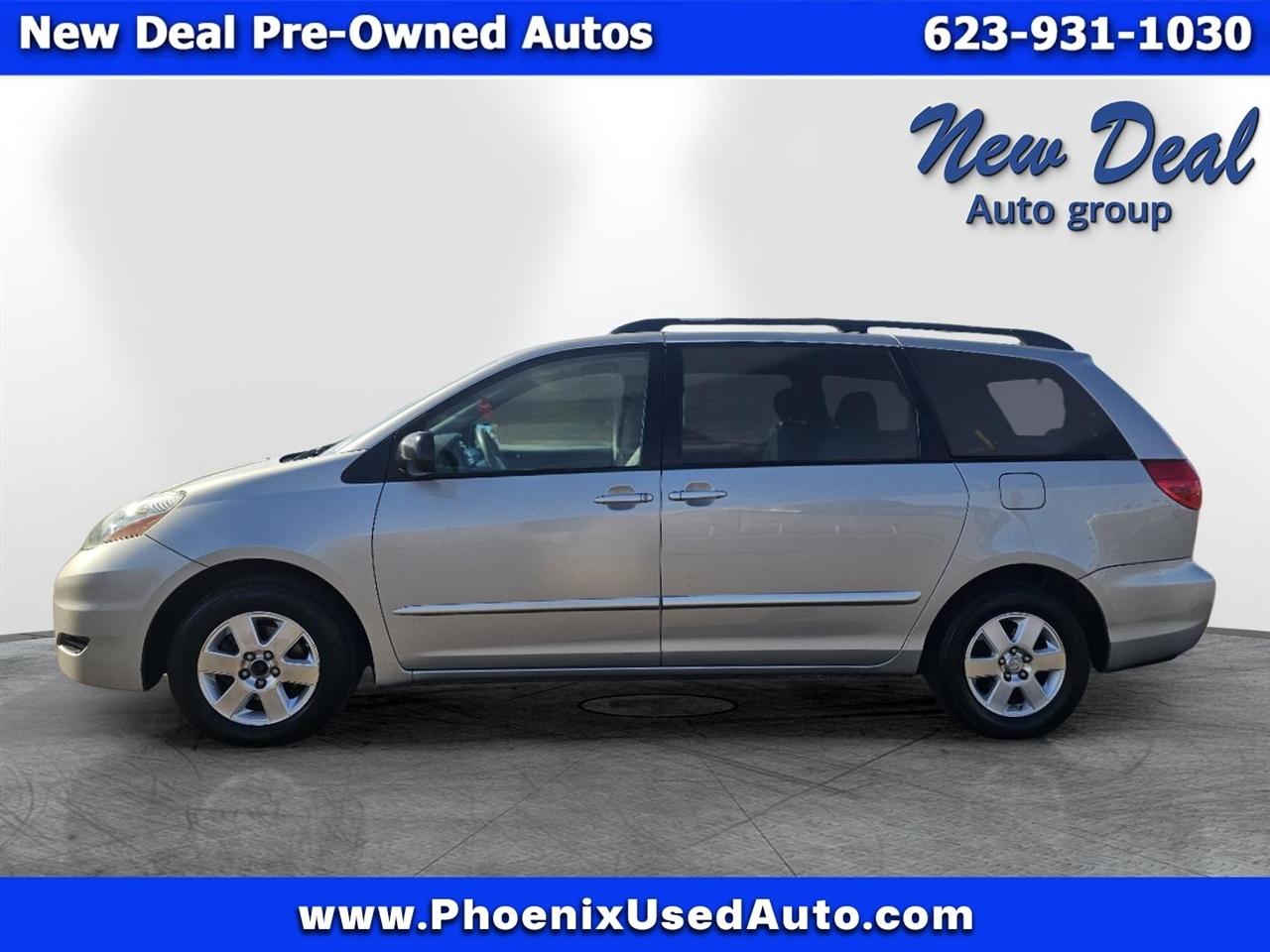 Toyota Sienna LE FWD 8-Passenger Seating 2008