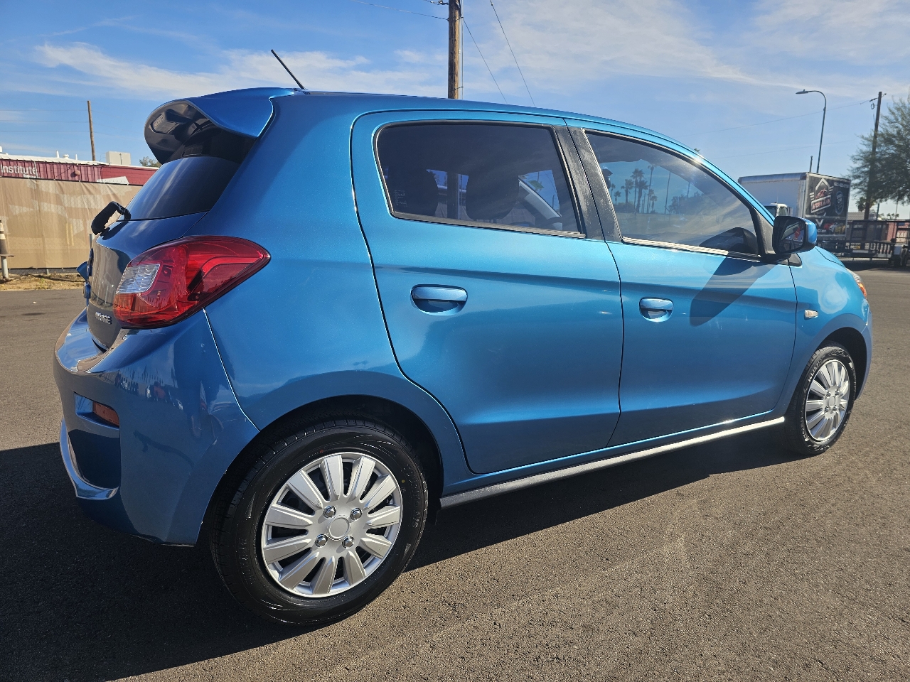 Mitsubishi Mirage ES 2019