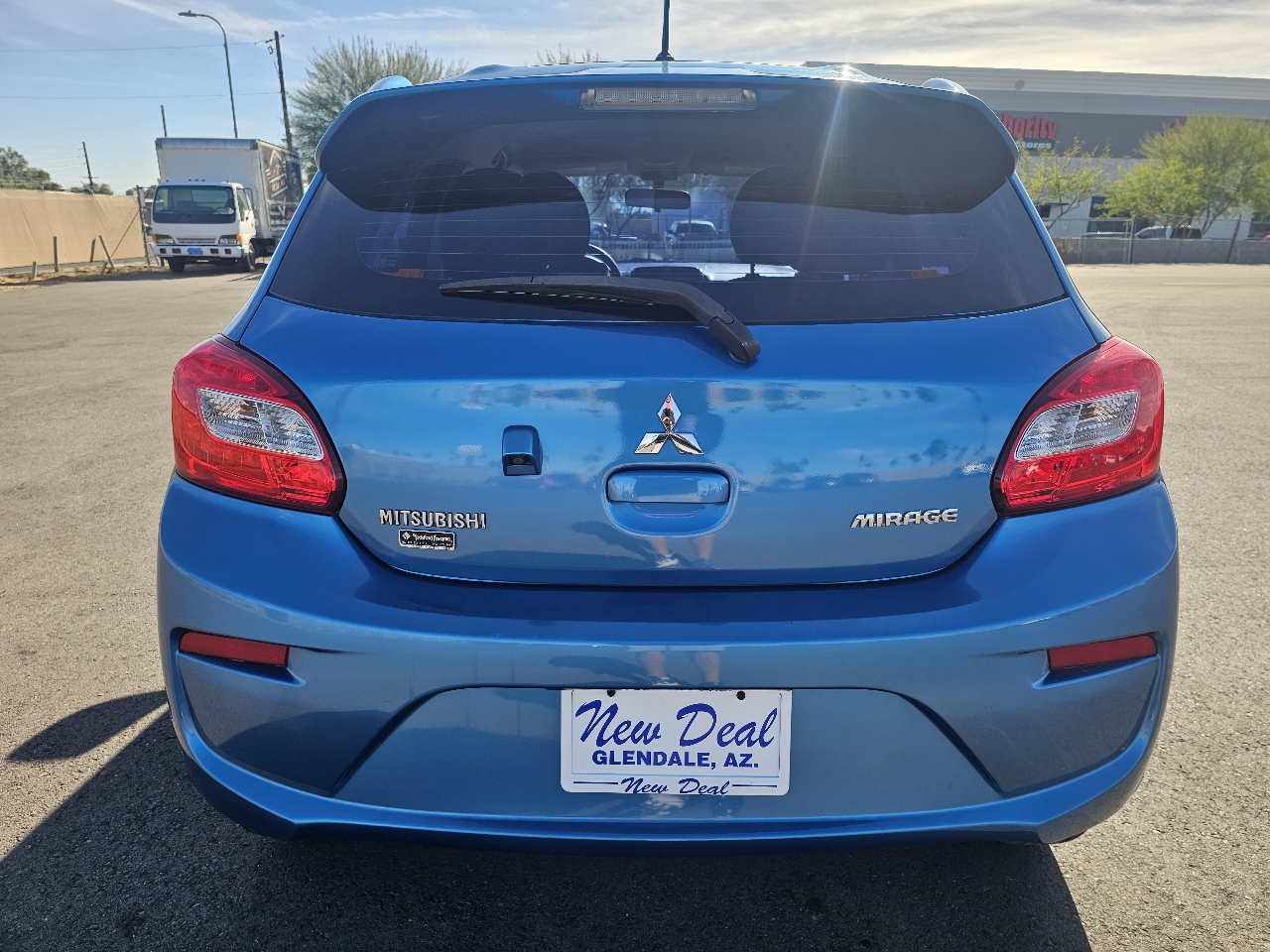 Mitsubishi Mirage ES 2019