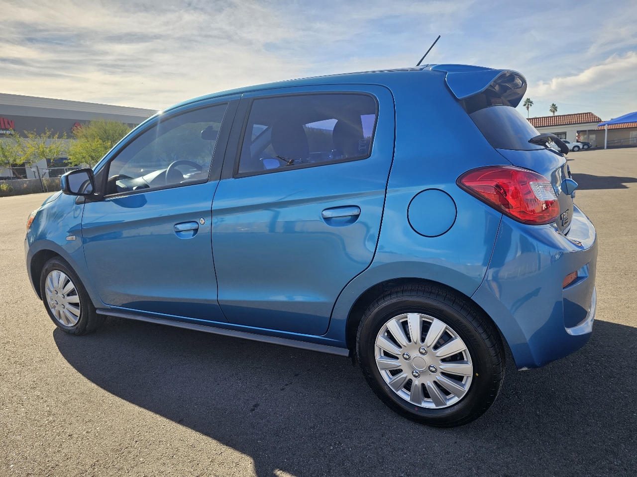 Mitsubishi Mirage ES 2019