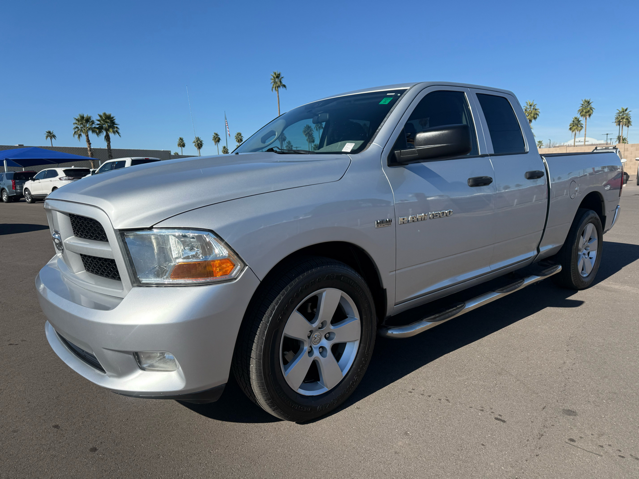RAM 1500 2WD Crew Cab 140.5" SLT 2012