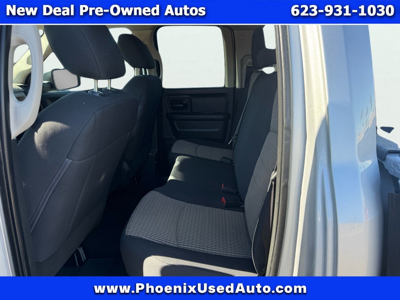 RAM 1500 2WD Crew Cab 140.5" SLT 2012