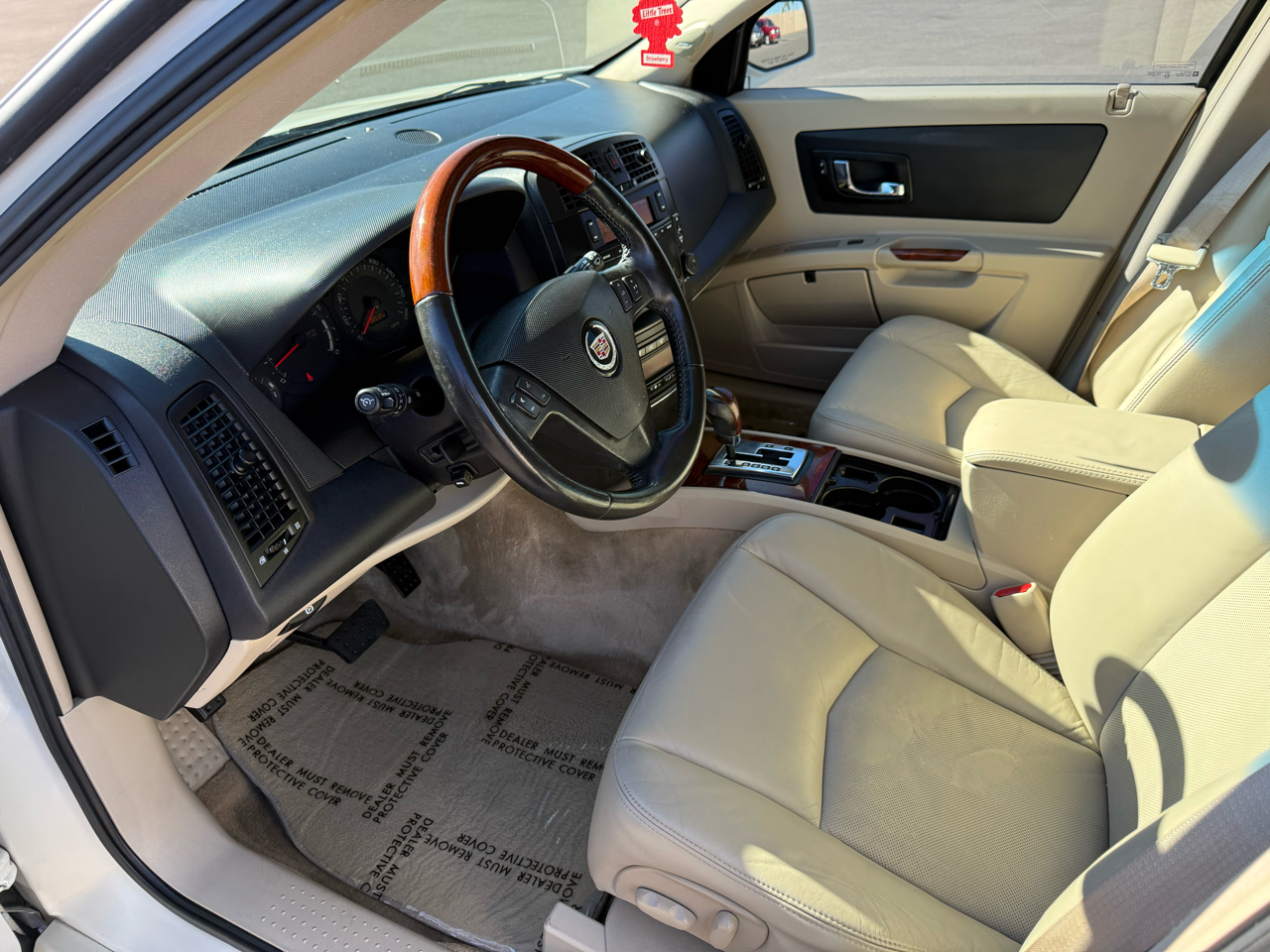 Cadillac SRX V6 2004