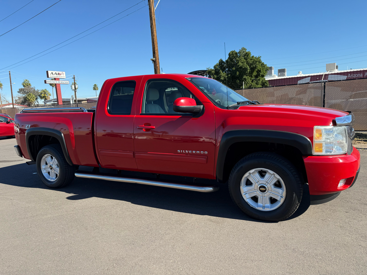 Chevrolet Silverado 1500 1LZ Double Cab 2WD 2011