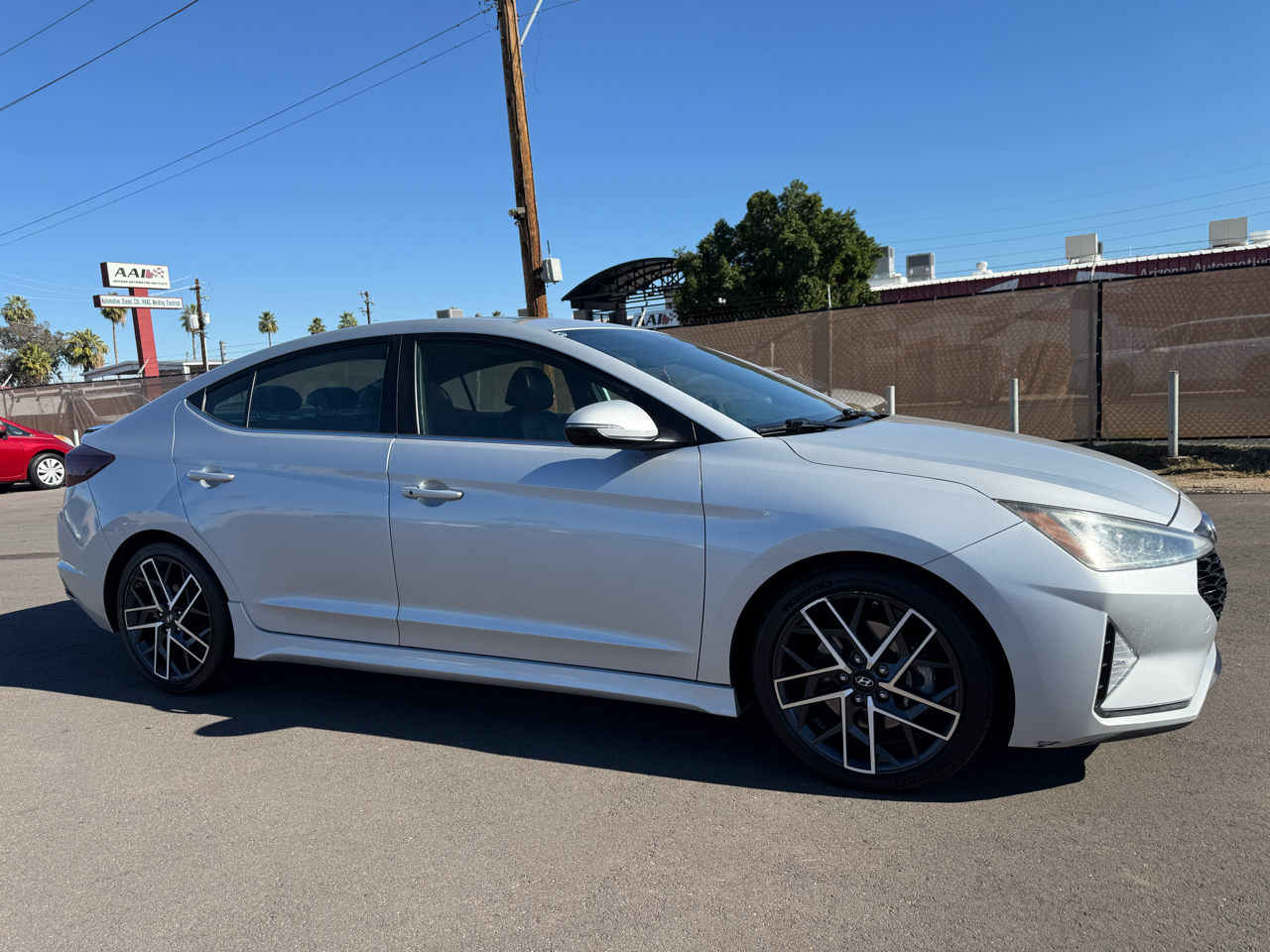 Hyundai Elantra Sport 7A 2019