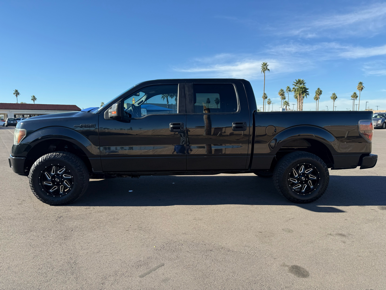Ford F-150 4WD SuperCrew 150" XLT 2014