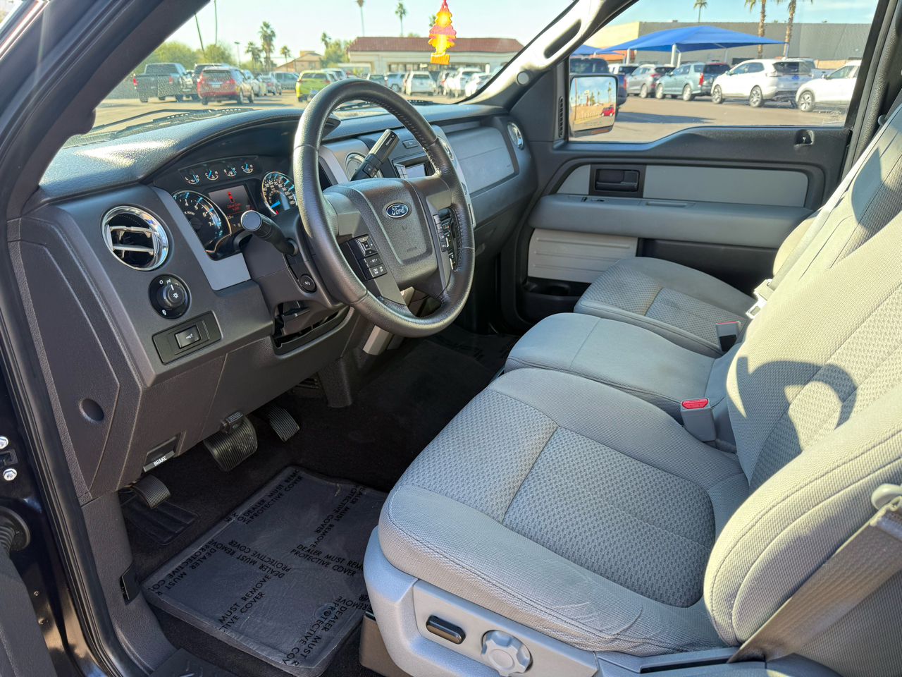 Ford F-150 4WD SuperCrew 150" XLT 2014