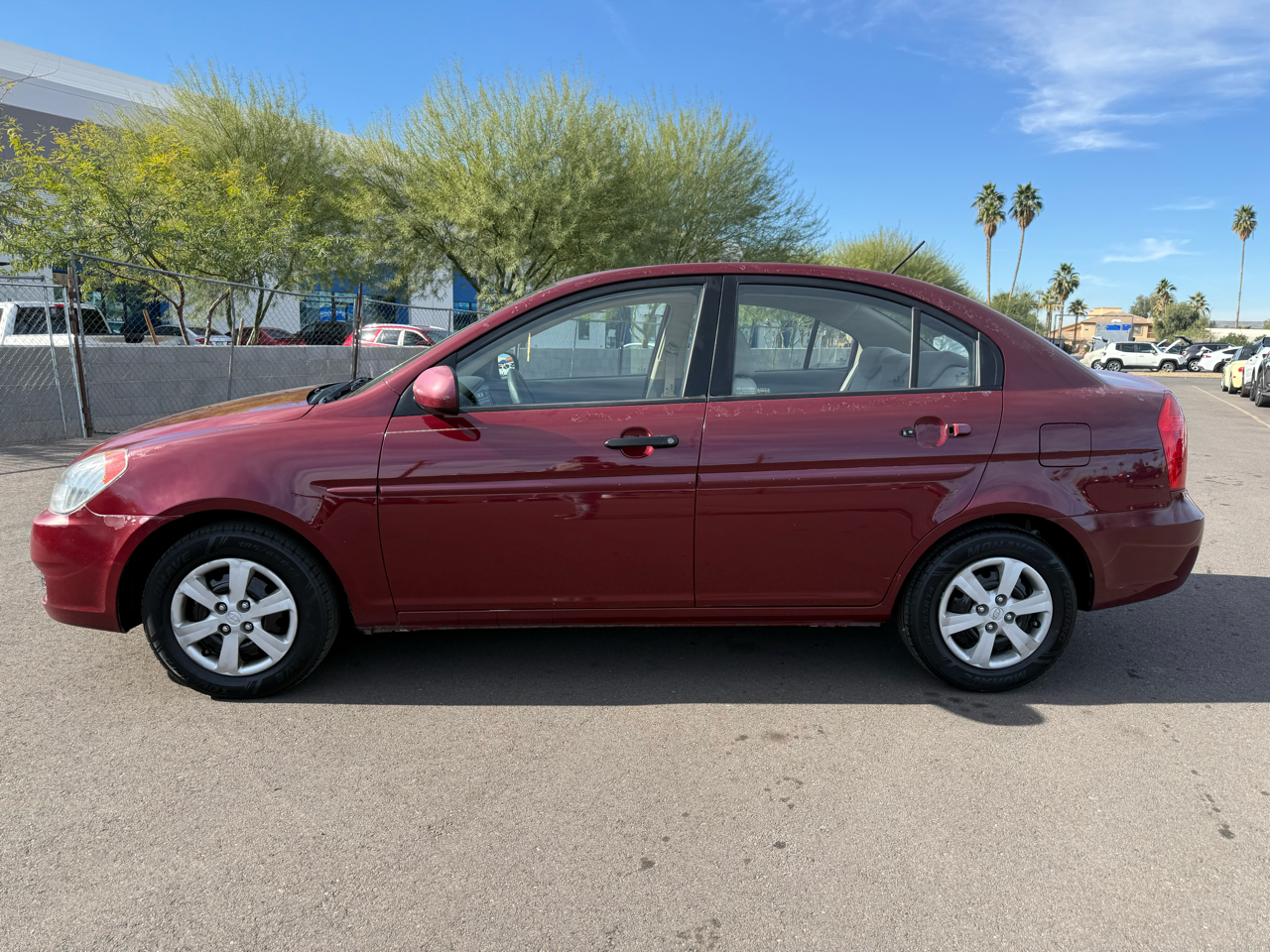 Hyundai Accent GLS 4-Door 2010