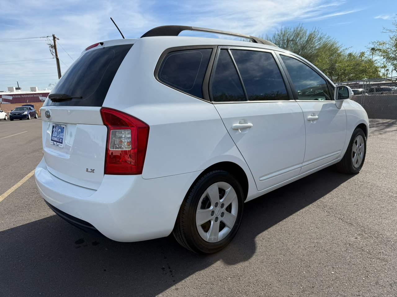 Kia Rondo LX 2010