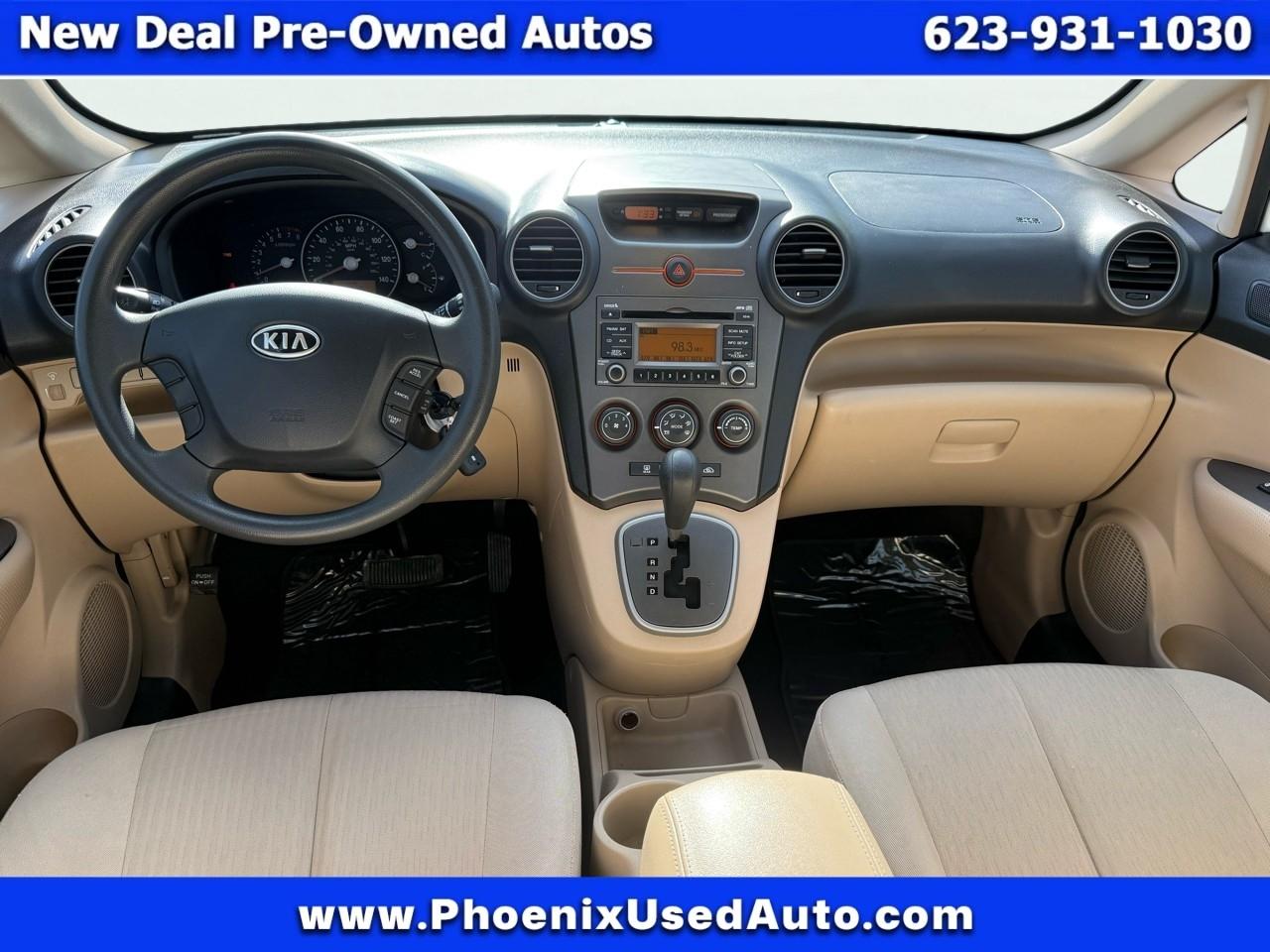 Kia Rondo LX 2010
