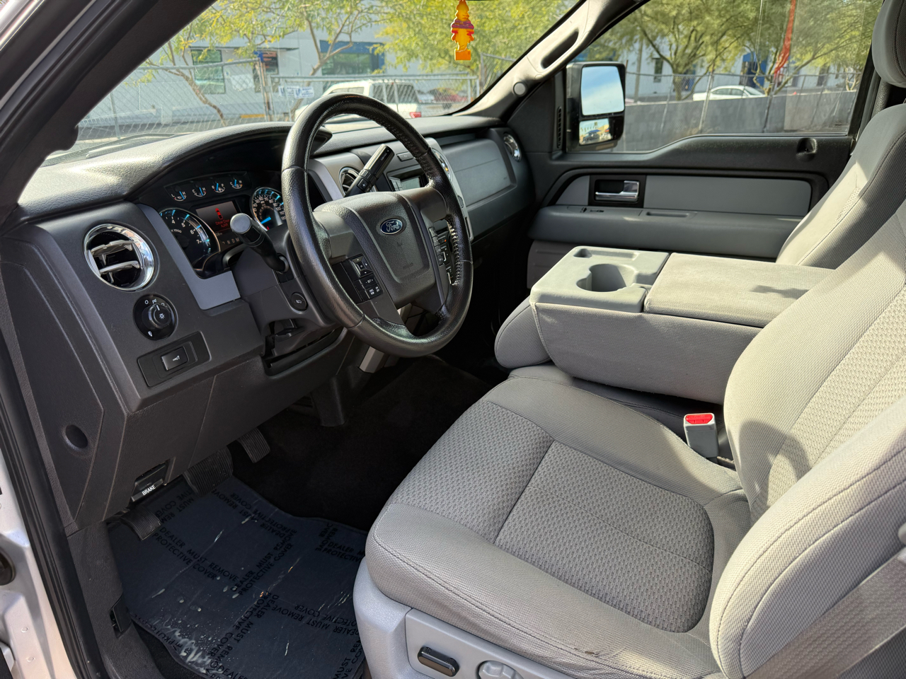 Ford F-150 4WD SuperCrew 139" XLT 2014