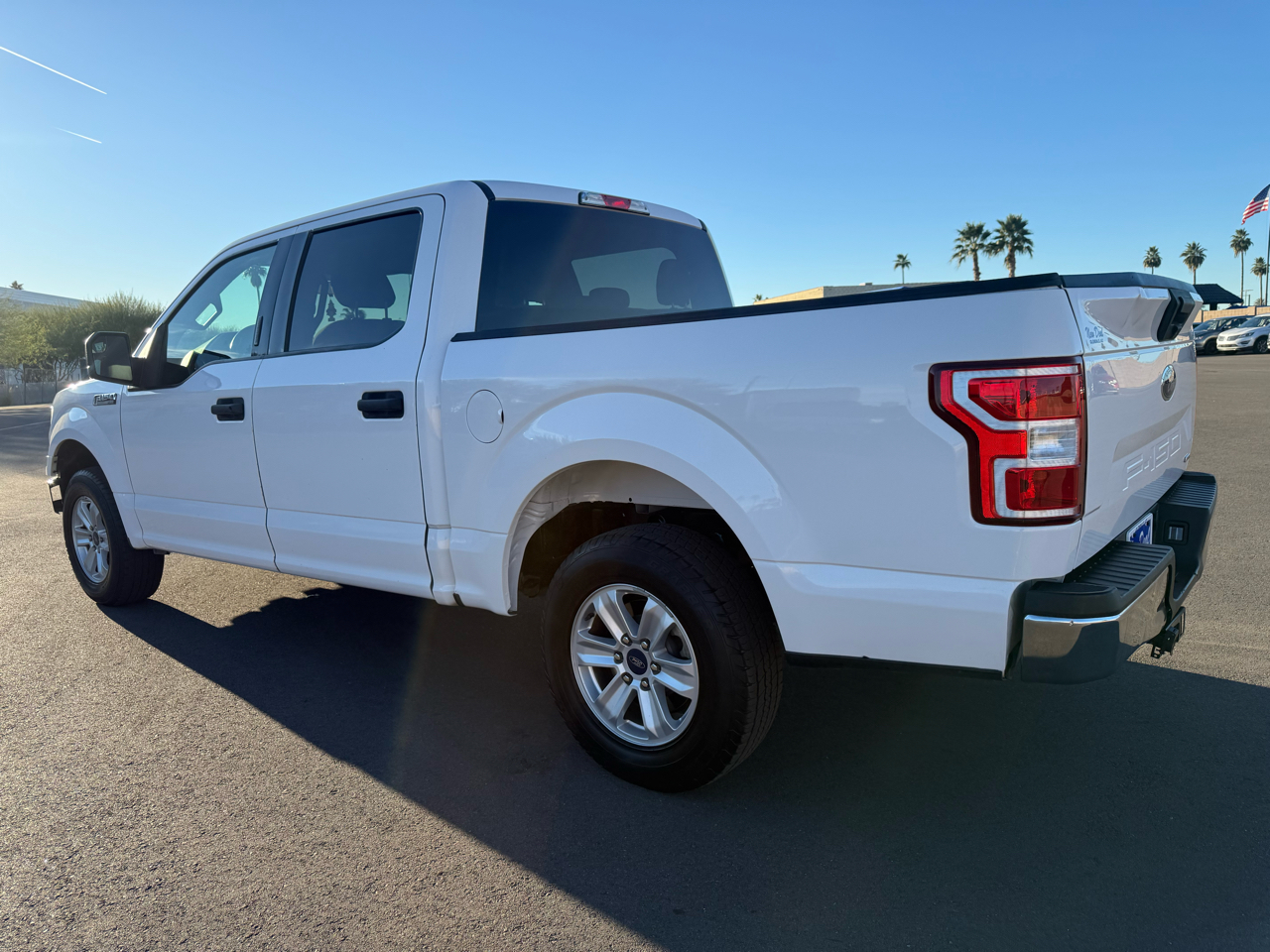 Ford F-150 2WD SuperCrew 139" XL 2018