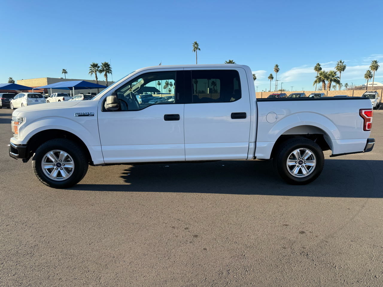 Ford F-150 2WD SuperCrew 139" XL 2018