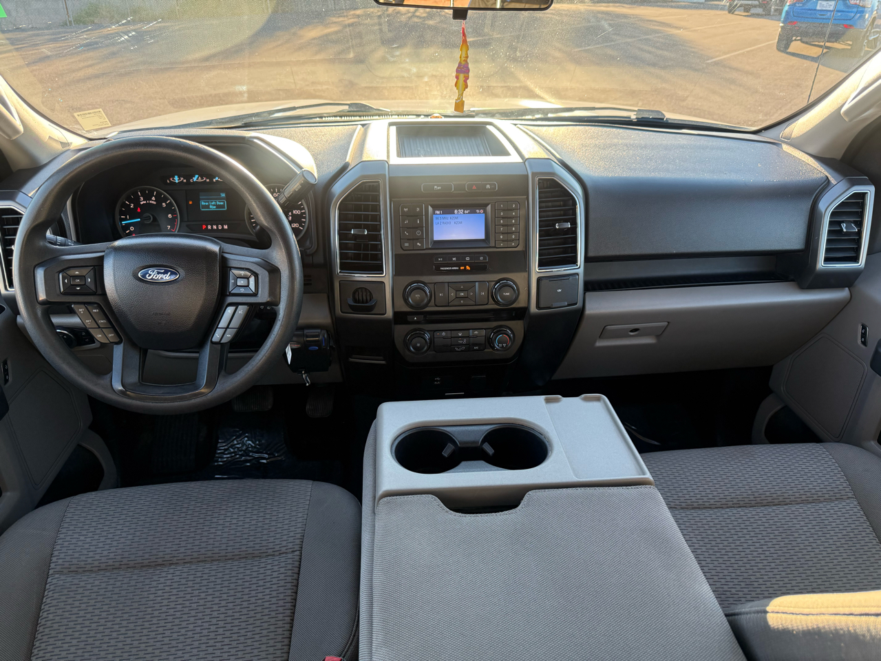 Ford F-150 2WD SuperCrew 139" XL 2018