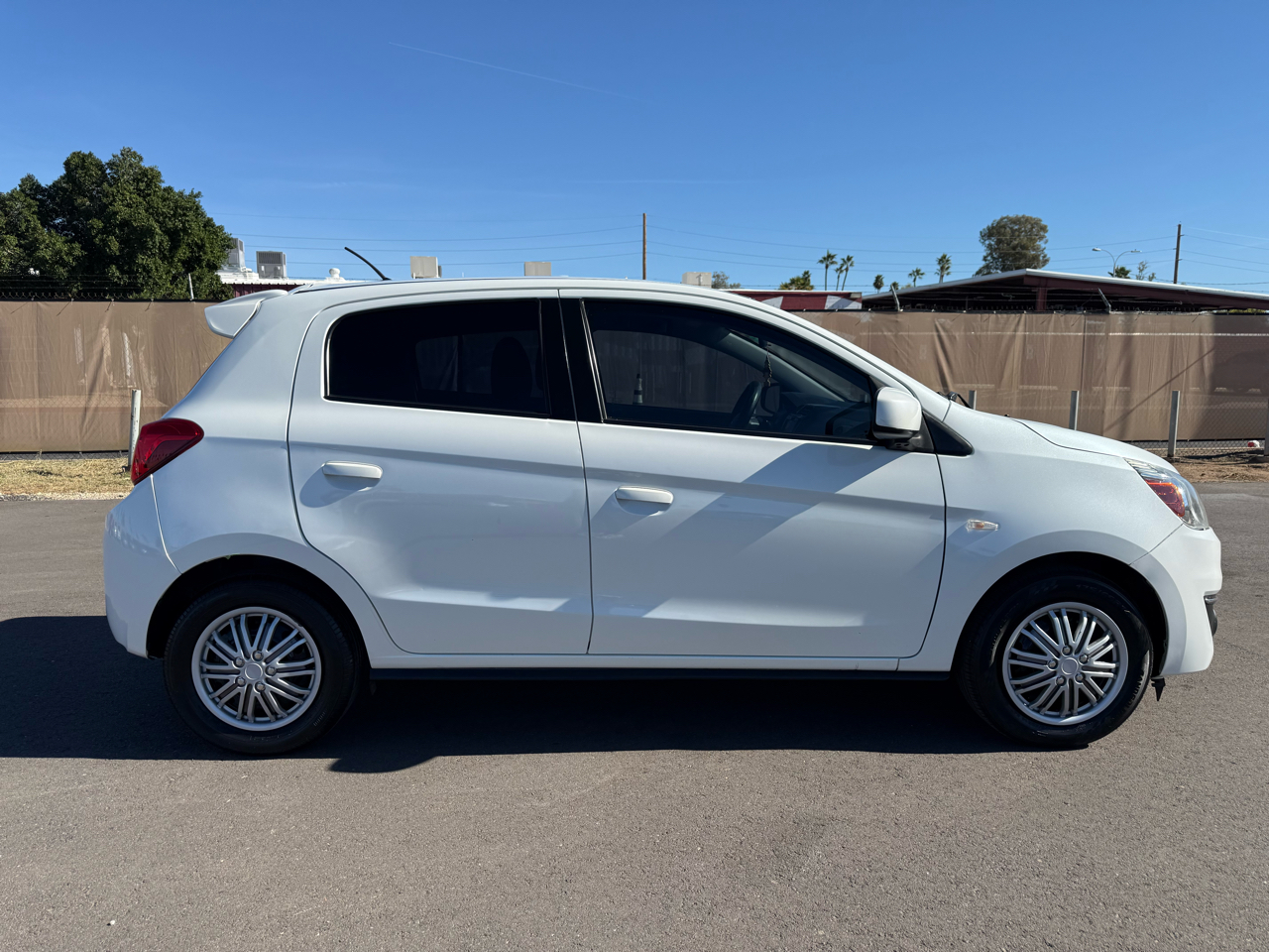 Mitsubishi Mirage ES 5M 2019