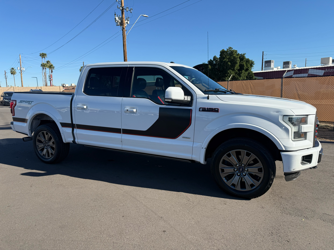 Ford F-150 4WD SuperCrew 145" XLT 2016