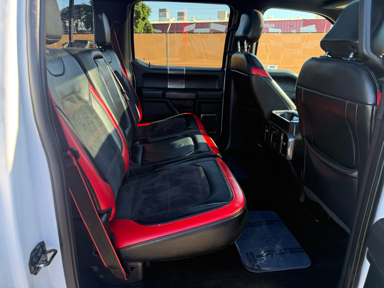 Ford F-150 4WD SuperCrew 145" XLT 2016