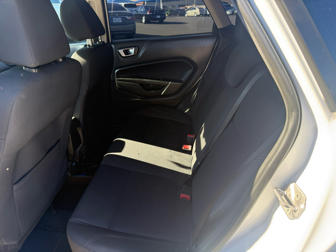 Ford Fiesta SE Sedan 2015