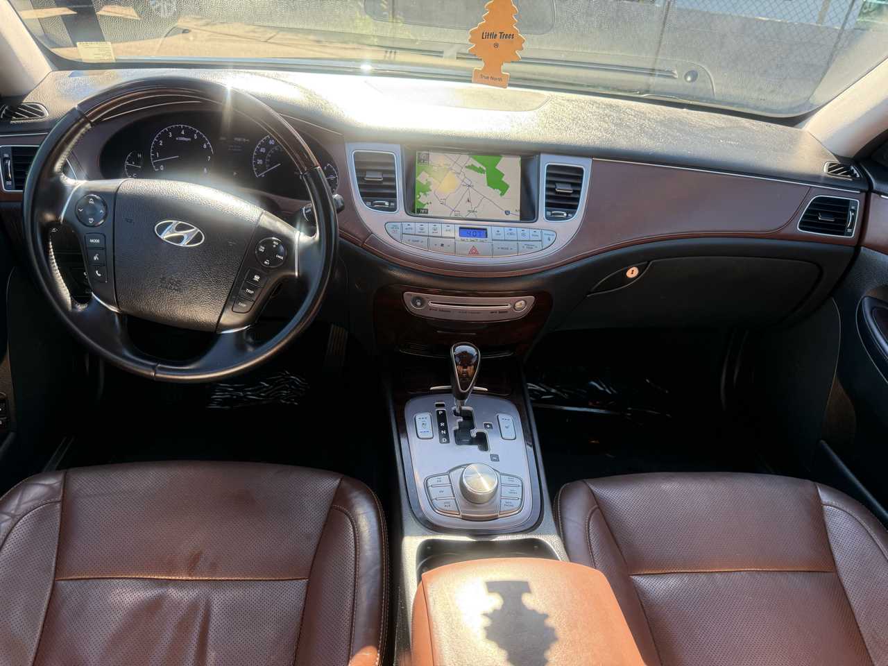 Hyundai Genesis 4.6L 2012