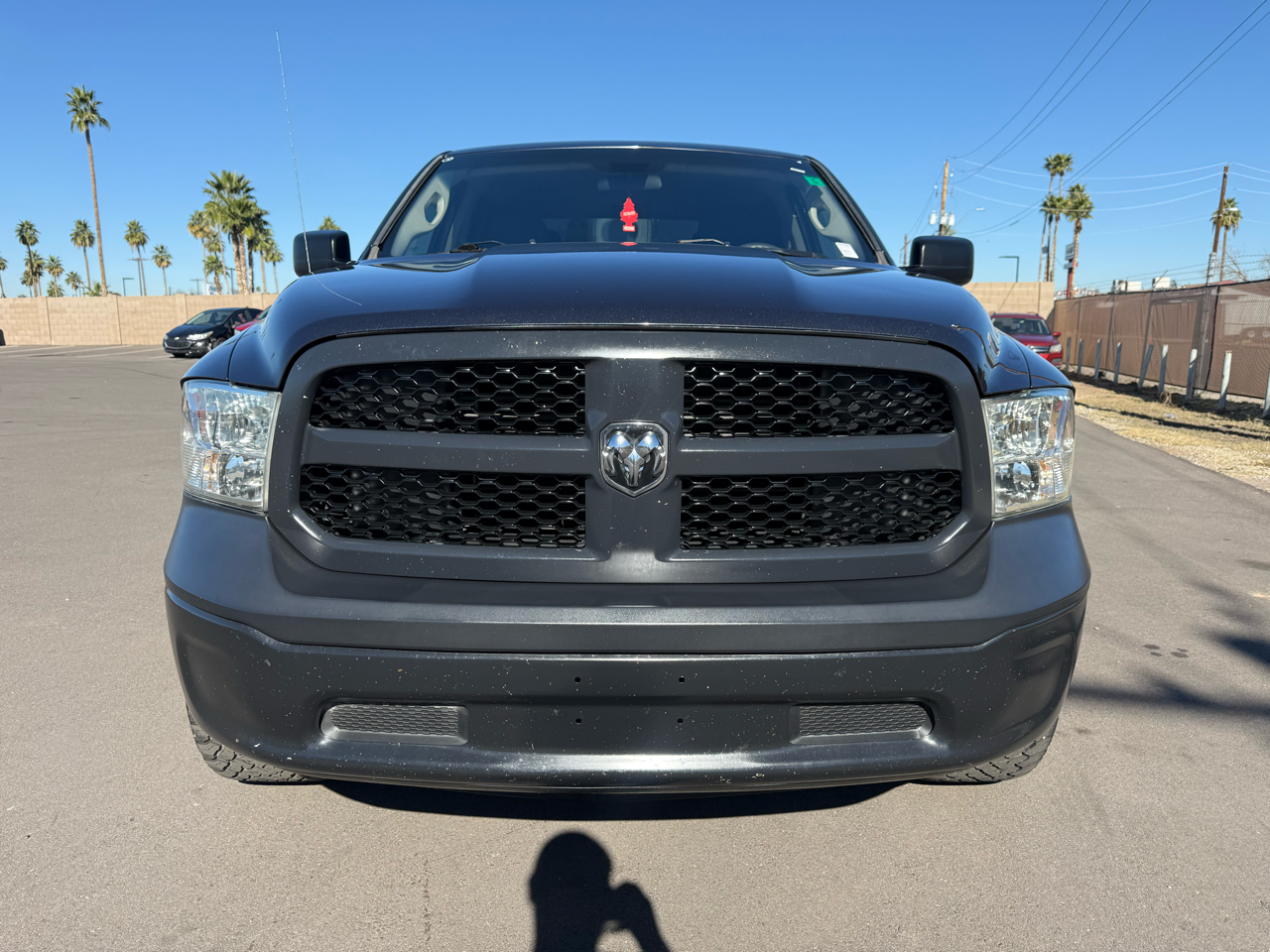 RAM 1500 2WD Crew Cab 140.5" Express 2017