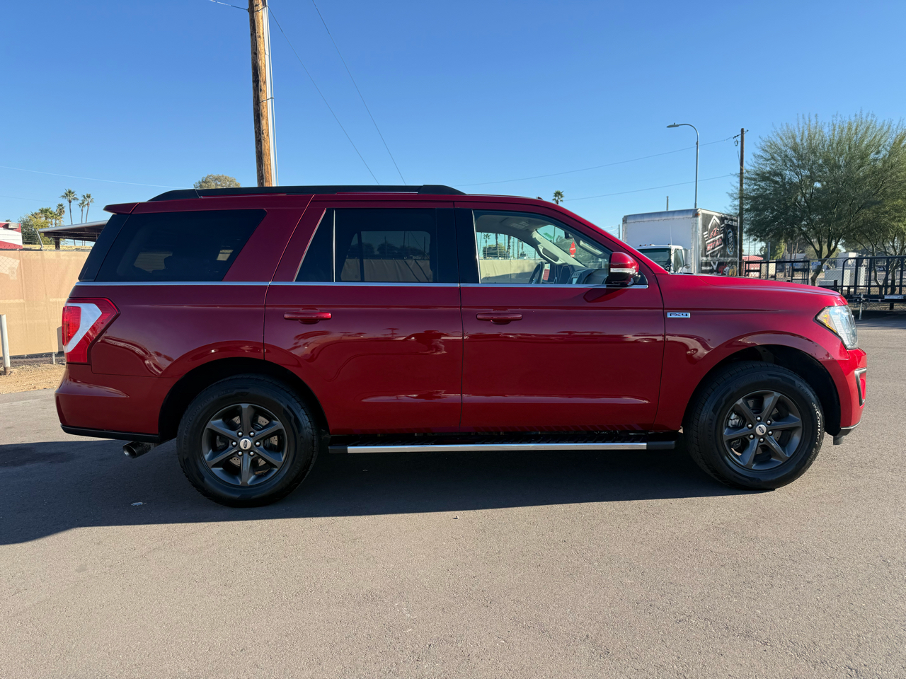 Ford Expedition XLT 4WD 2018