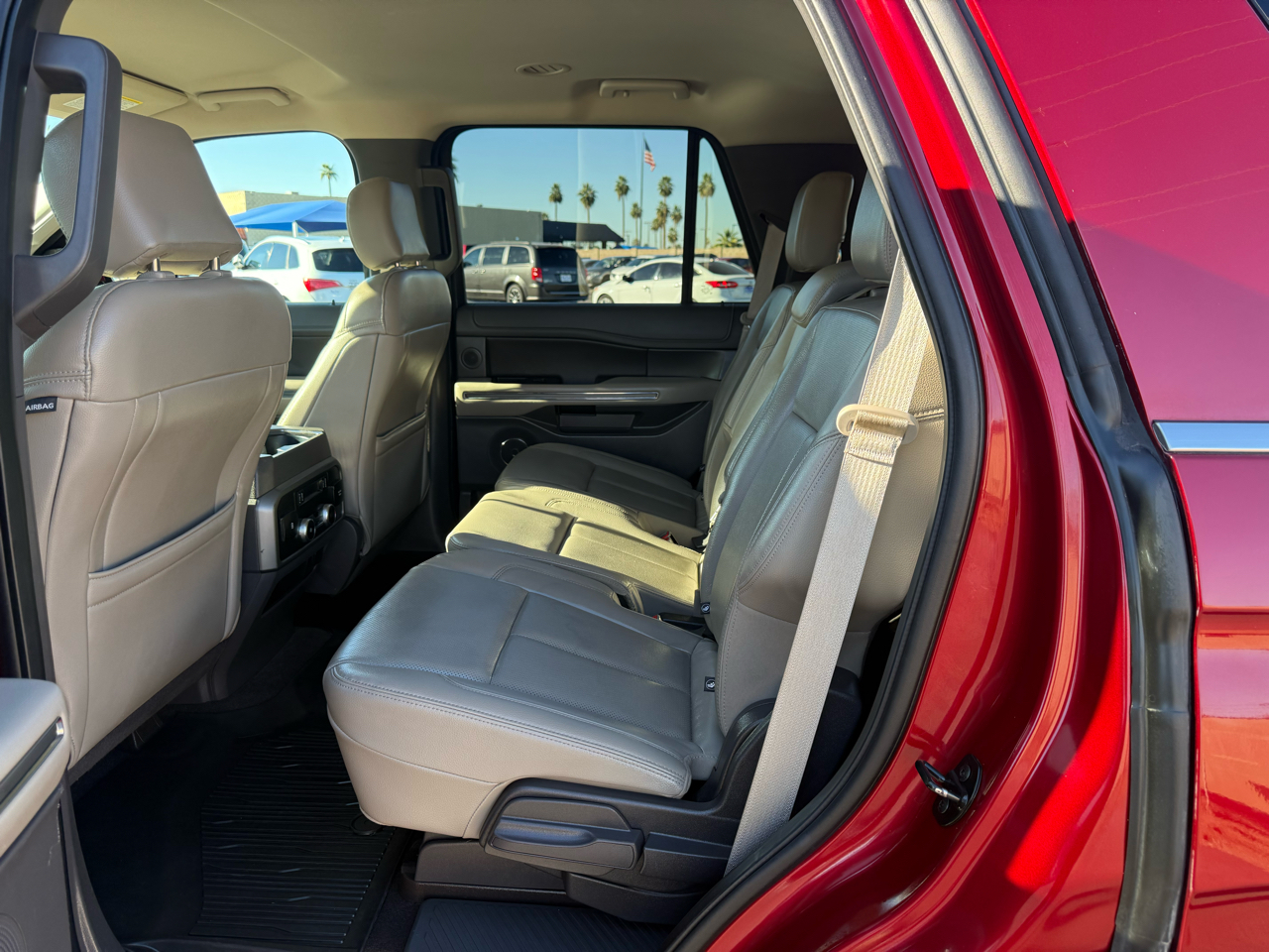 Ford Expedition XLT 4WD 2018