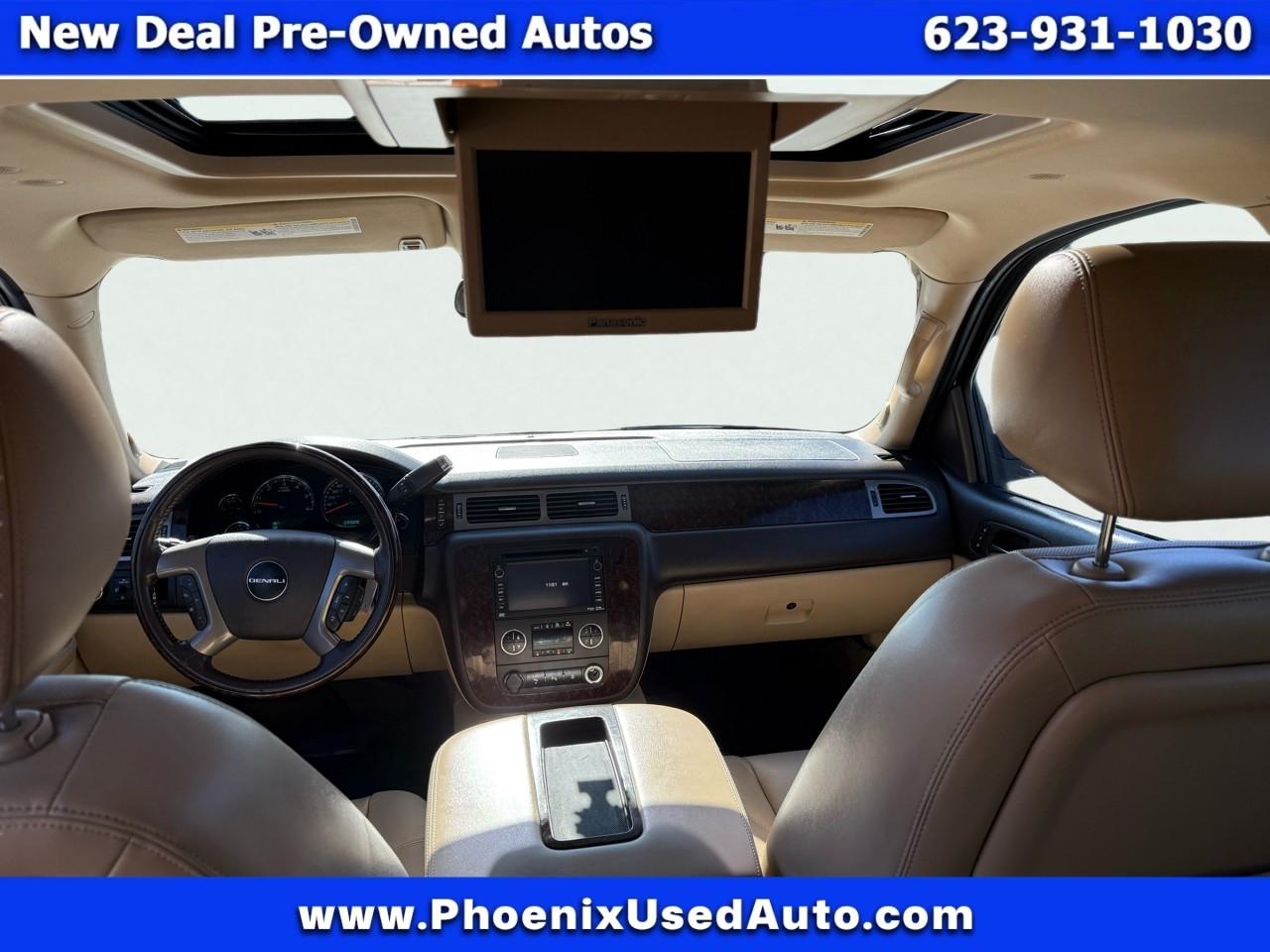 GMC Yukon Denali 2WD 2011