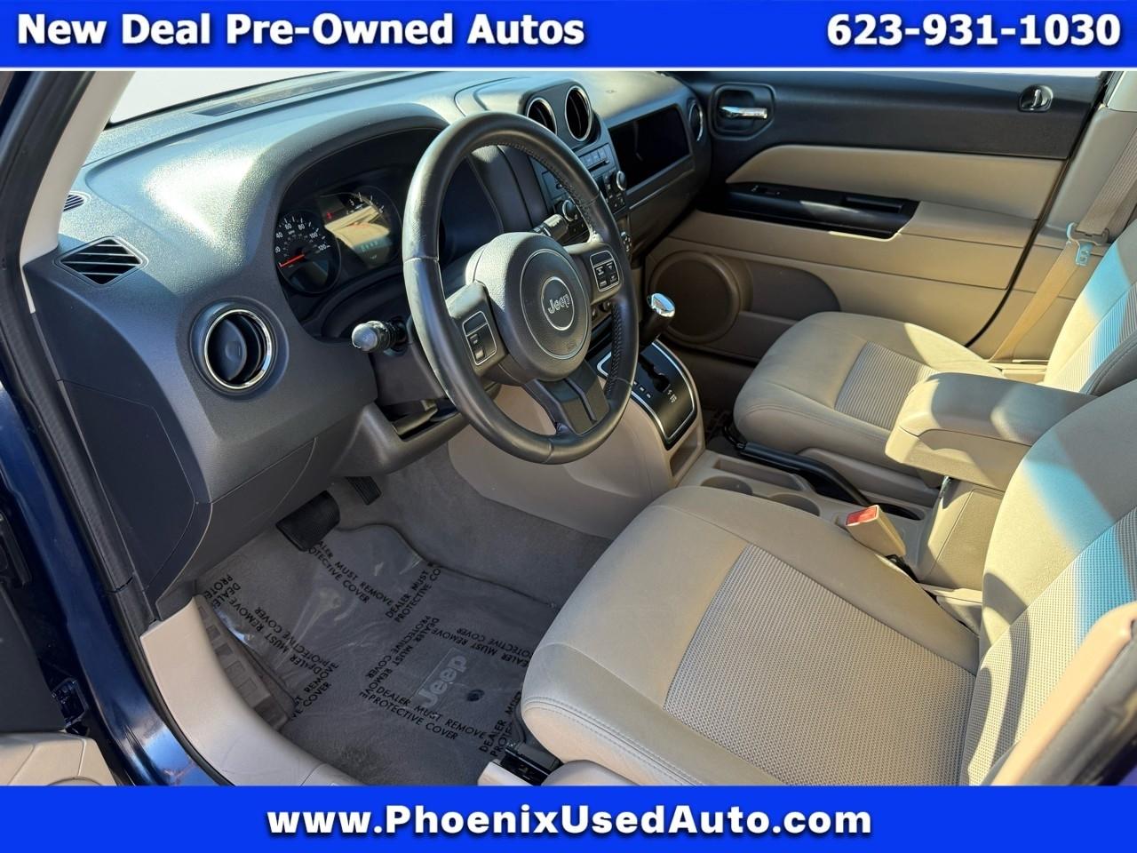 Jeep Patriot Latitude 2WD 2012