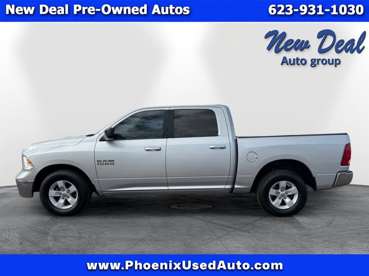 RAM 1500 2WD Crew Cab 140.5" SLT 2016
