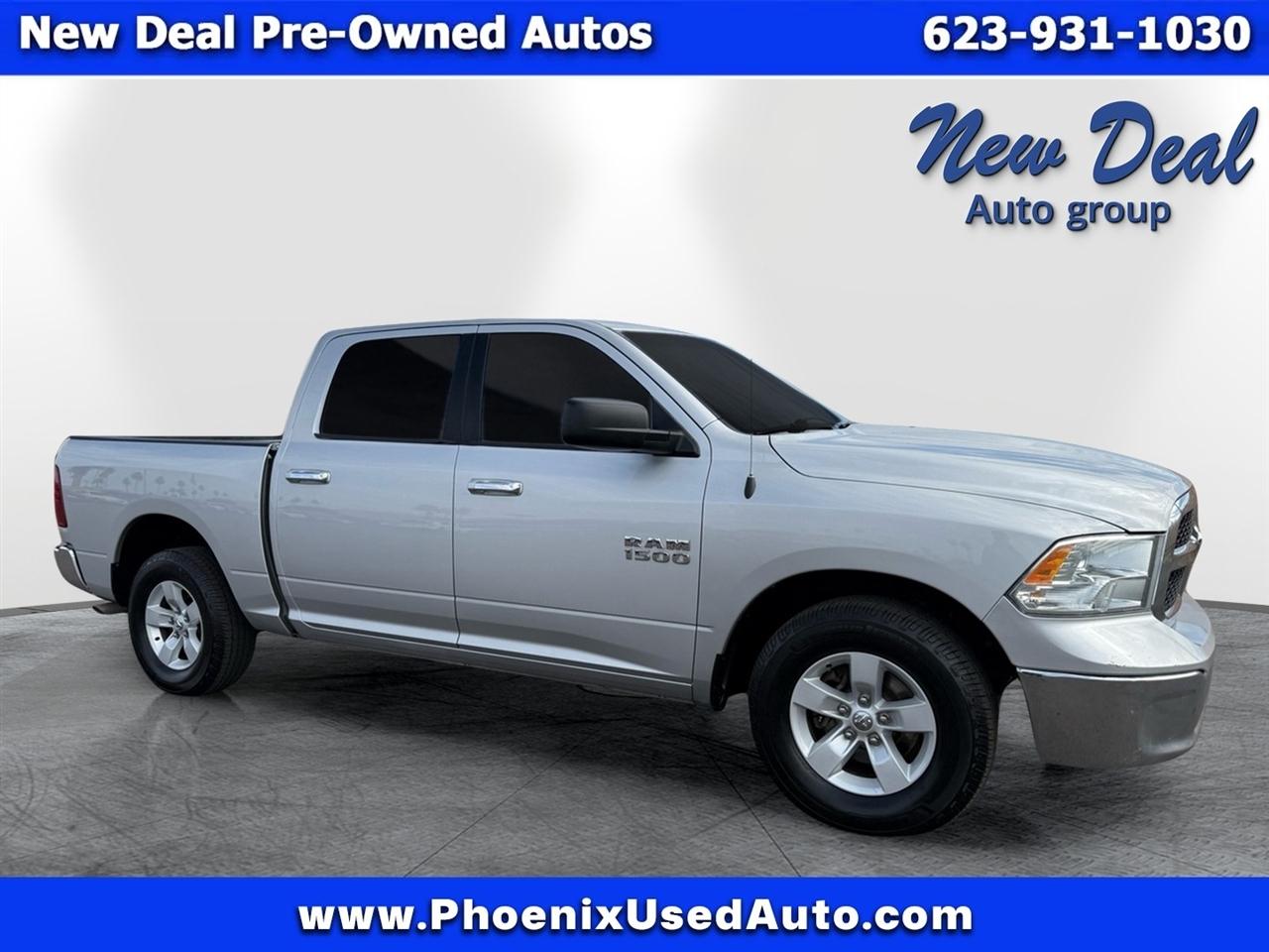 2016 RAM 1500 2WD Crew Cab 140.5" SLT