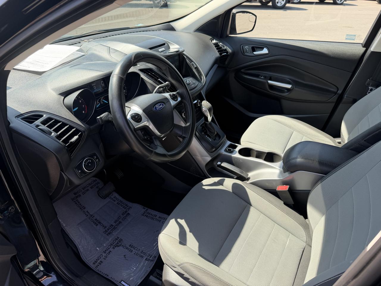 Ford Escape SE FWD 2016
