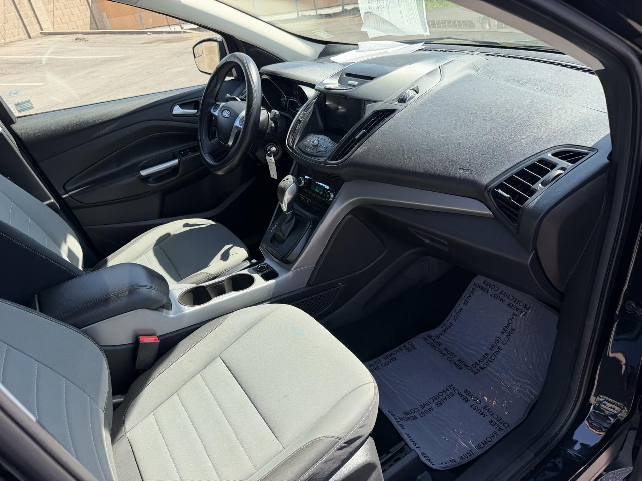 Ford Escape SE FWD 2016