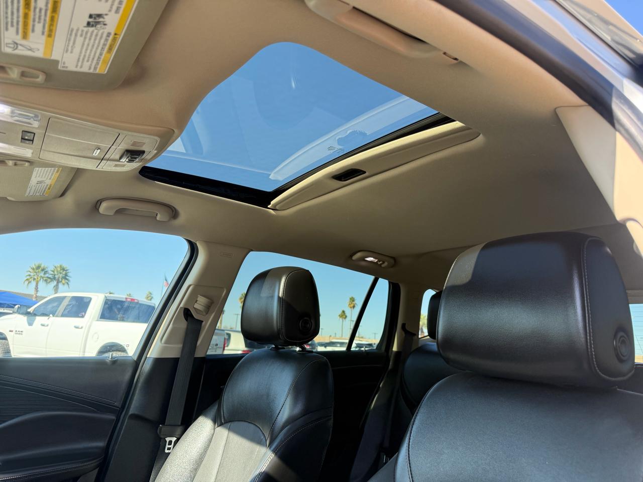 Buick Envision Essense 2017