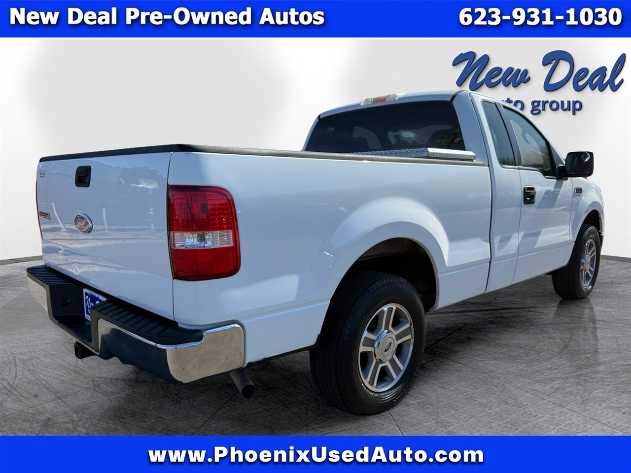 Ford F-150 2WD Reg Cab 122.5" XL 2007