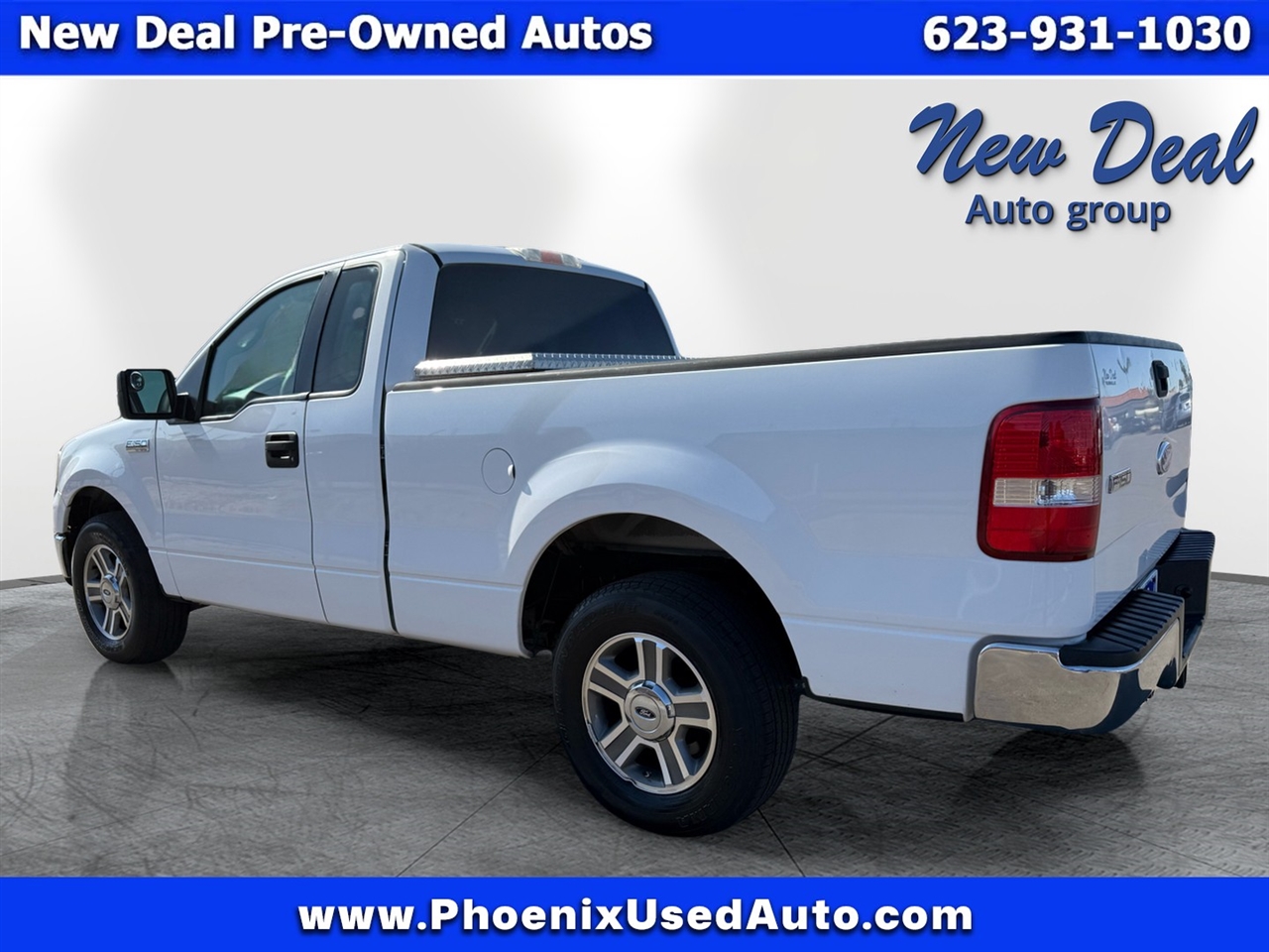 Ford F-150 2WD Reg Cab 122.5" XL 2007