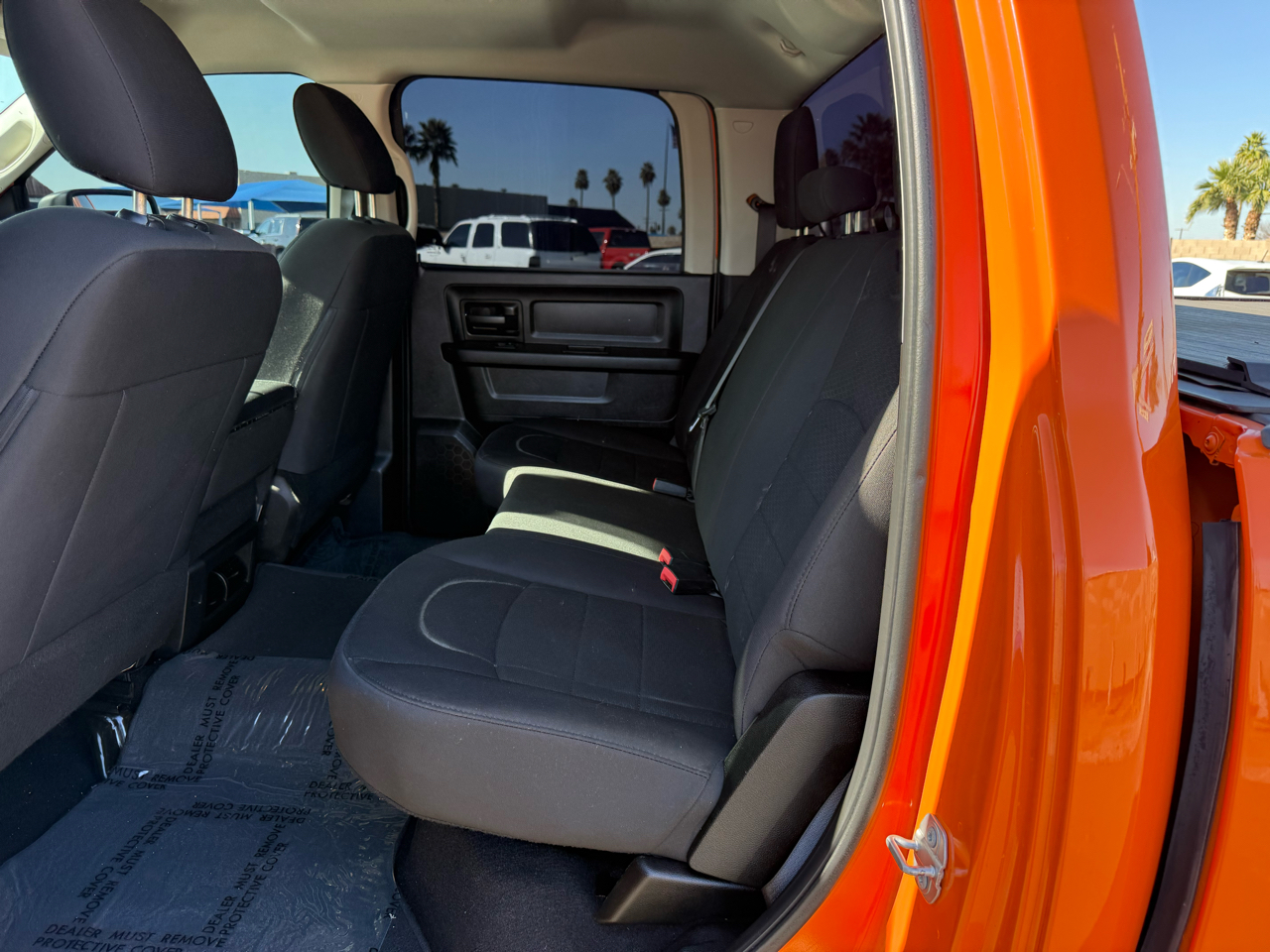 RAM 1500 Classic Tradesman Crew Cab SWB 4WD 2019