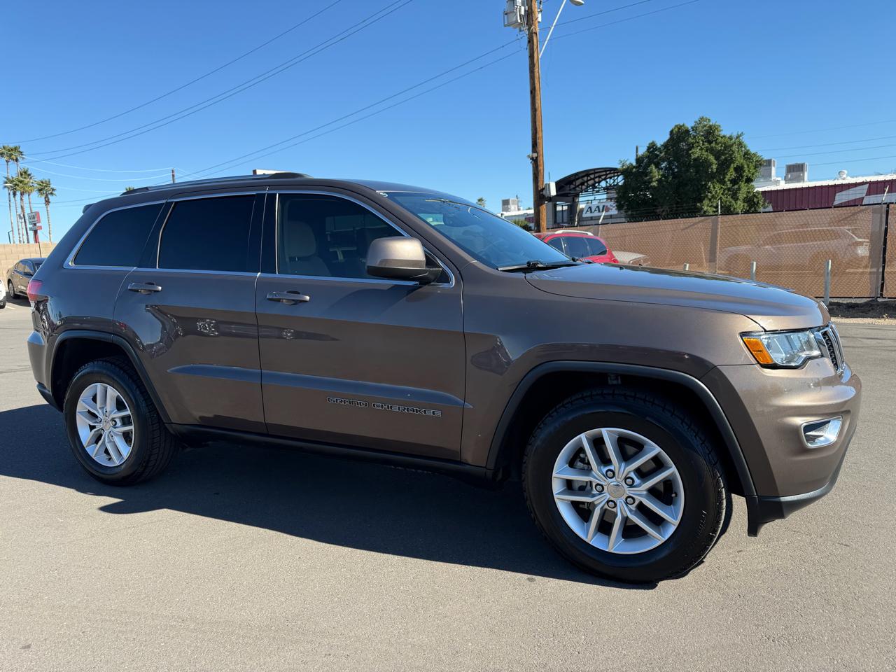 Jeep Grand Cherokee Laredo 2WD 2017