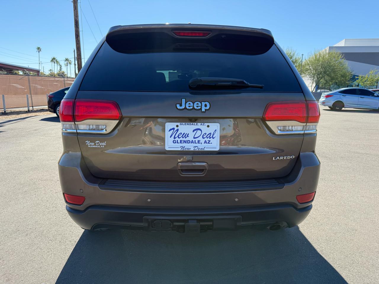 Jeep Grand Cherokee Laredo 2WD 2017