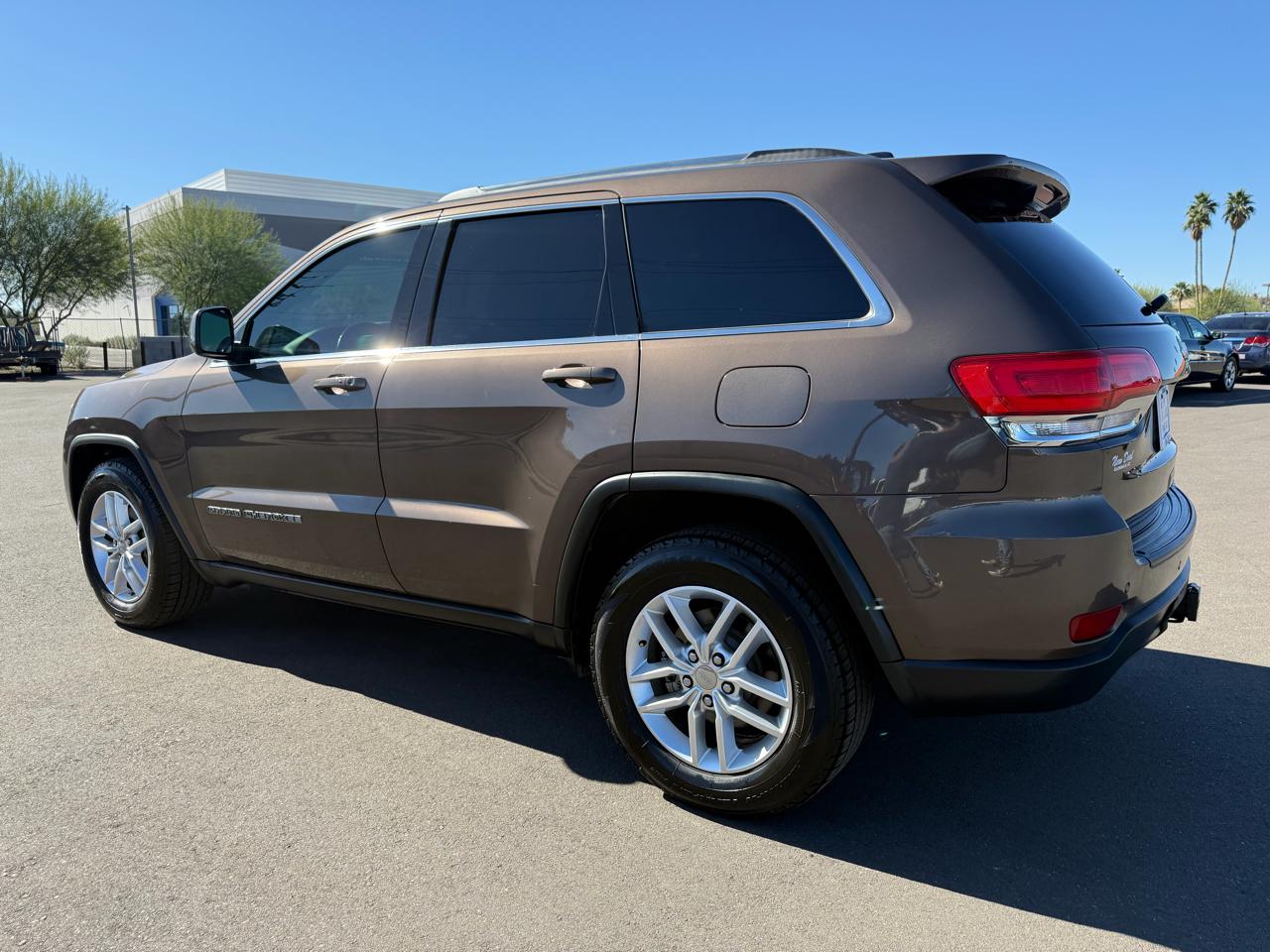 Jeep Grand Cherokee Laredo 2WD 2017