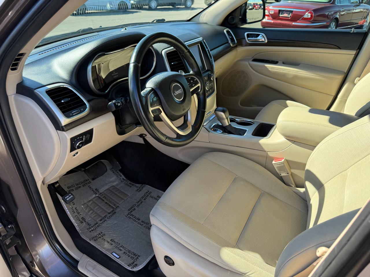 Jeep Grand Cherokee Laredo 2WD 2017