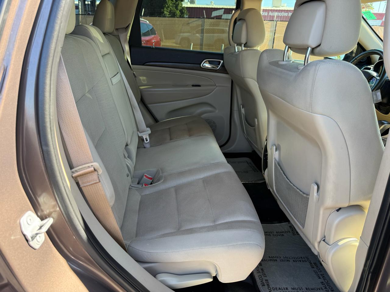 Jeep Grand Cherokee Laredo 2WD 2017