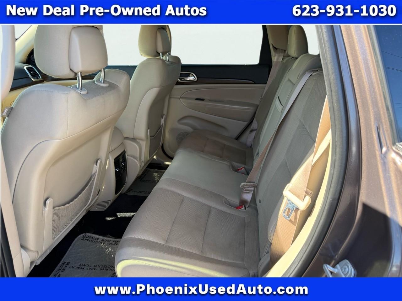Jeep Grand Cherokee Laredo 2WD 2017