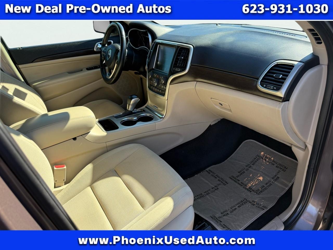 Jeep Grand Cherokee Laredo 2WD 2017