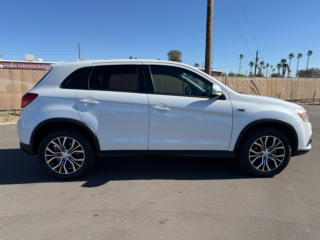 Mitsubishi Outlander Sport 2.4 SE CVT 2017