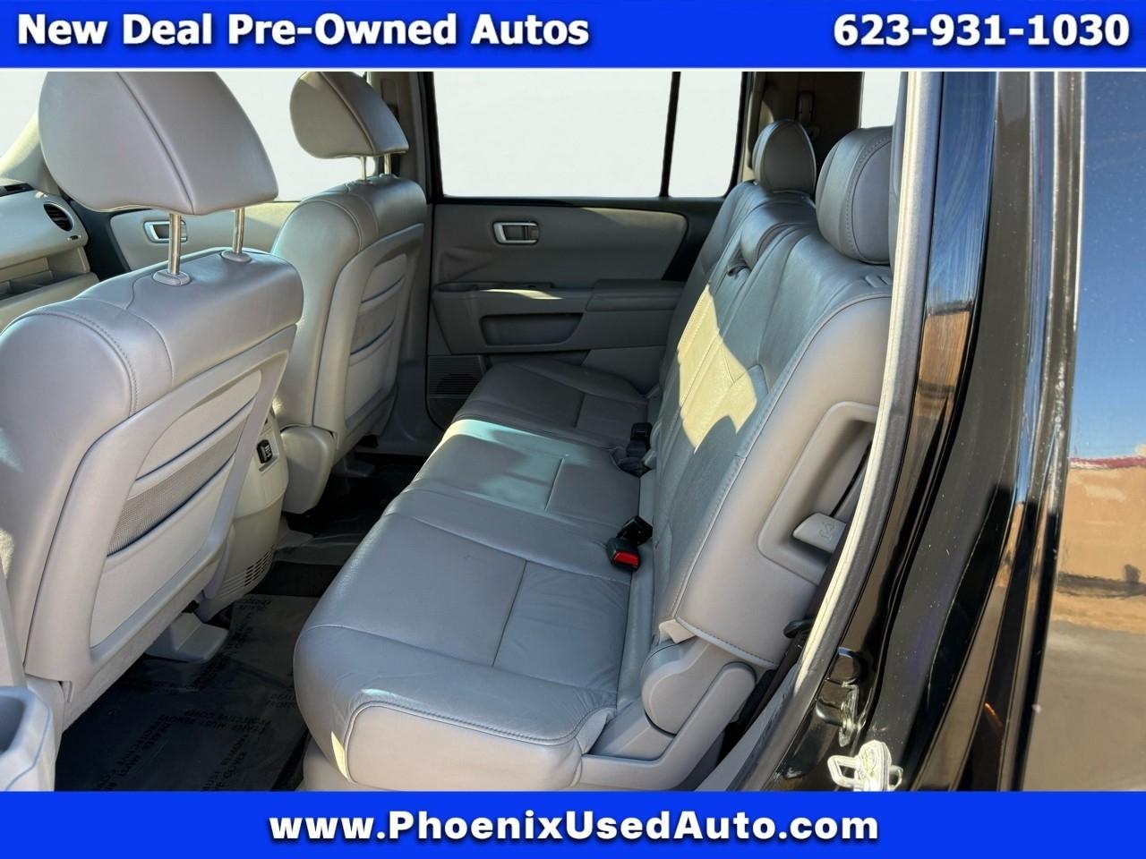 Honda Pilot EX-L 4WD 5-Spd AT 2011