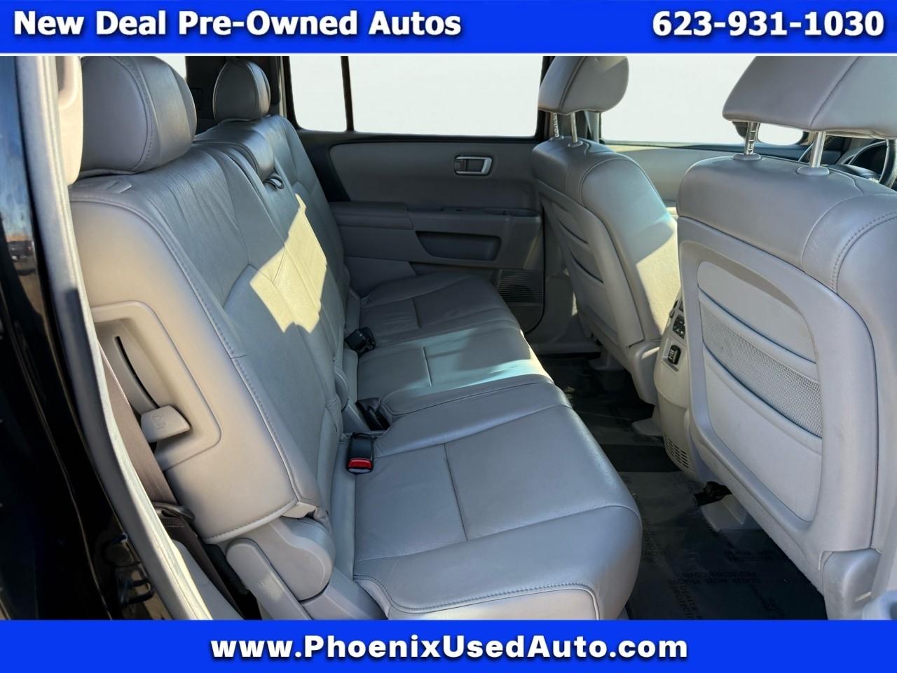 Honda Pilot EX-L 4WD 5-Spd AT 2011