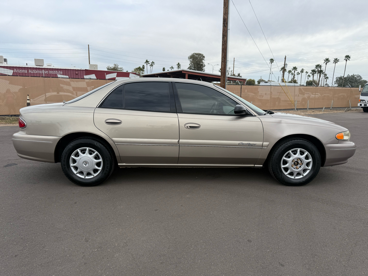 Buick Century Custom 2000