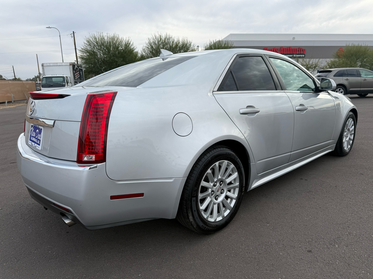 Cadillac CTS 3.0L Luxury AWD 2010
